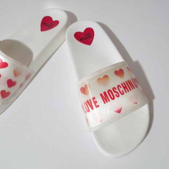 NWOT Love Moschino red & white heart print hologram flat pool slide sandals, 41 - Picture 10 of 16